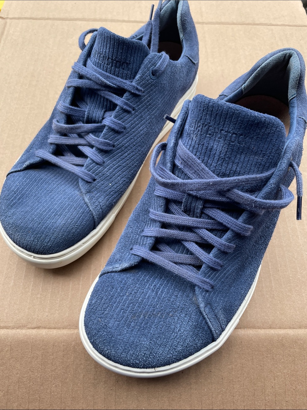 Men's Navy Casual Lace-Up Sneakers